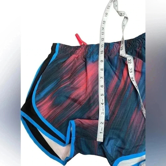 Nike Dri Fit Tempo Athletic Running Shorts Blue Trim Women’s Size Medium - Picture 9 of 10